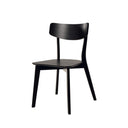Silla ALAIA, en negro, vista en perspectiva