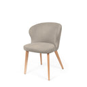 Silla TANYA, en taupe, vista en perspectiva