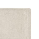 Detalle de la costura vertical del cabecero BAYAMO en beige