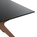 Mesa ELOISE de 160 cm, en negro con patas de nogal, detalle del acabado