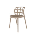 Silla GINA, en beige, vista en perspectiva