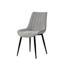 Silla MILA, en gris claro, vista en perspectiva