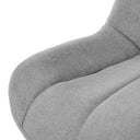 Silla MILA, en gris claro, detalle del acabado