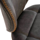 Silla DAFNE, en gris, detalle del acabado