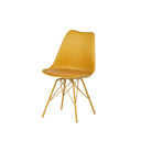 Silla KENDRA, en mostaza, vista en perspectiva