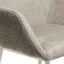 Silla ISABELLA de patas beige, en taupe, detalle del acabado