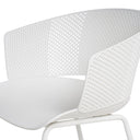 Silla NOELLE, en blanco, detalle del acabado