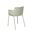 Silla DOLLY, en menta, vista trasera en perspectiva