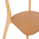 Silla ALAIA, en roble, detalle del acabado