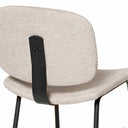 Silla WINONA, en beige, detalle del acabado