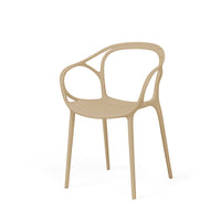 Silla EILIN Apilable de Diseño Calado