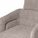 Silla JANICE, en taupe, detalle del acabado