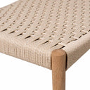 Silla BONNIE, en natural, detalle del acabado