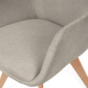Silla SHARON, en taupe, detalle del acabado