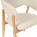 Silla YVANNA, en beige, detalle del acabado