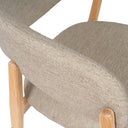 Silla YVANNA, en taupe, detalle del acabado