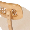 Silla SHIRLEY, en roble, detalle del acabado