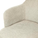 Silla ABIGAIL, en beige, detalle del acabado