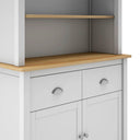 Buffet MUSGO de 90 cm con vitrina y 4 puertas, en blanco, detalle del cajón y el sobre de roble