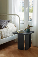 Mesa auxiliar cúbica ARQ de 48 cm, en negro – Teulat