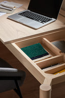 Escritorio ATLAS de 136 × 68 cm, en madera natural – Teulat
