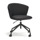 Silla de escritorio ADD con ruedas, sin reposabrazos, en polipiel negro, vista en tres cuartos – Teulat