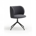 Silla tapizada MOGI con pie giratorio negro, en gris oscuro, vista en tres cuartos – Teulat