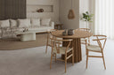 Silla ADA Madera de Haya, en natural, en un comedor